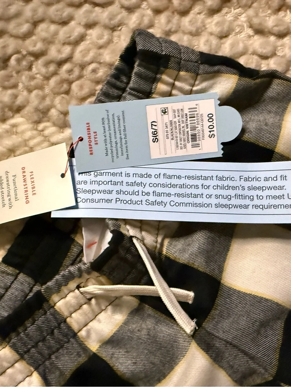 Cat & Jack Black and White Buffalo Check 6/7 small gender neutral pajama pants